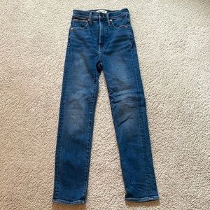 Madewell The Perfect Vintage Jean in Maplewood Wash - 24